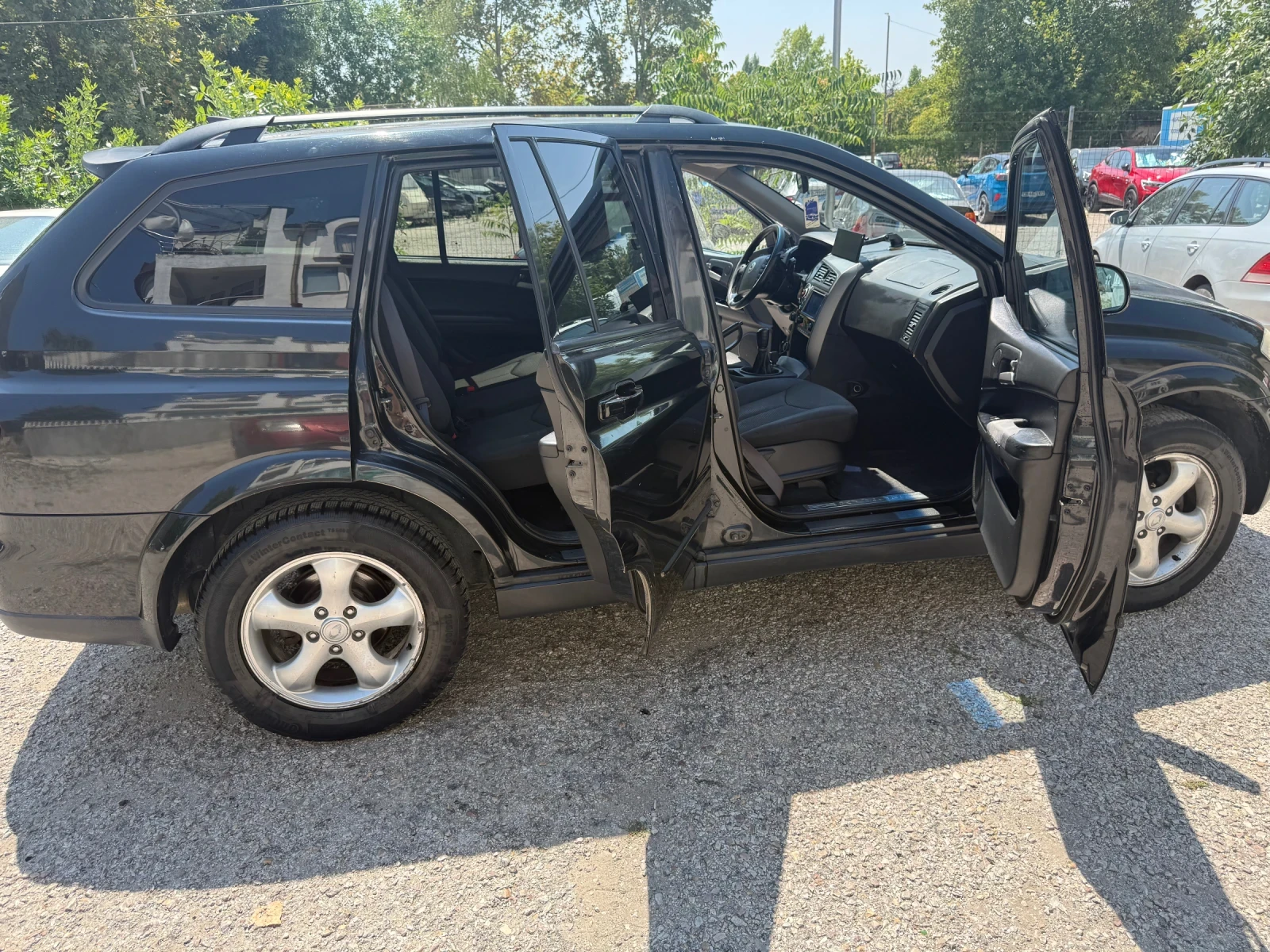 SsangYong Kyron 2.0 XDi 4x4, снимка 8 - Автомобили и джипове - 55606504
