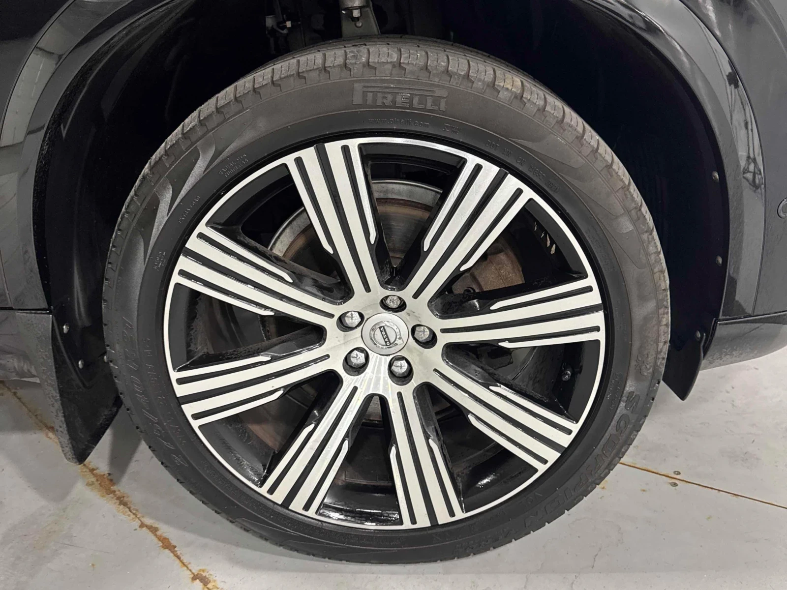 Volvo Xc90 Inscription* 360* Pano* Bowers* HUD* Обдух* 2ключа, снимка 5 - Автомобили и джипове - 55961795