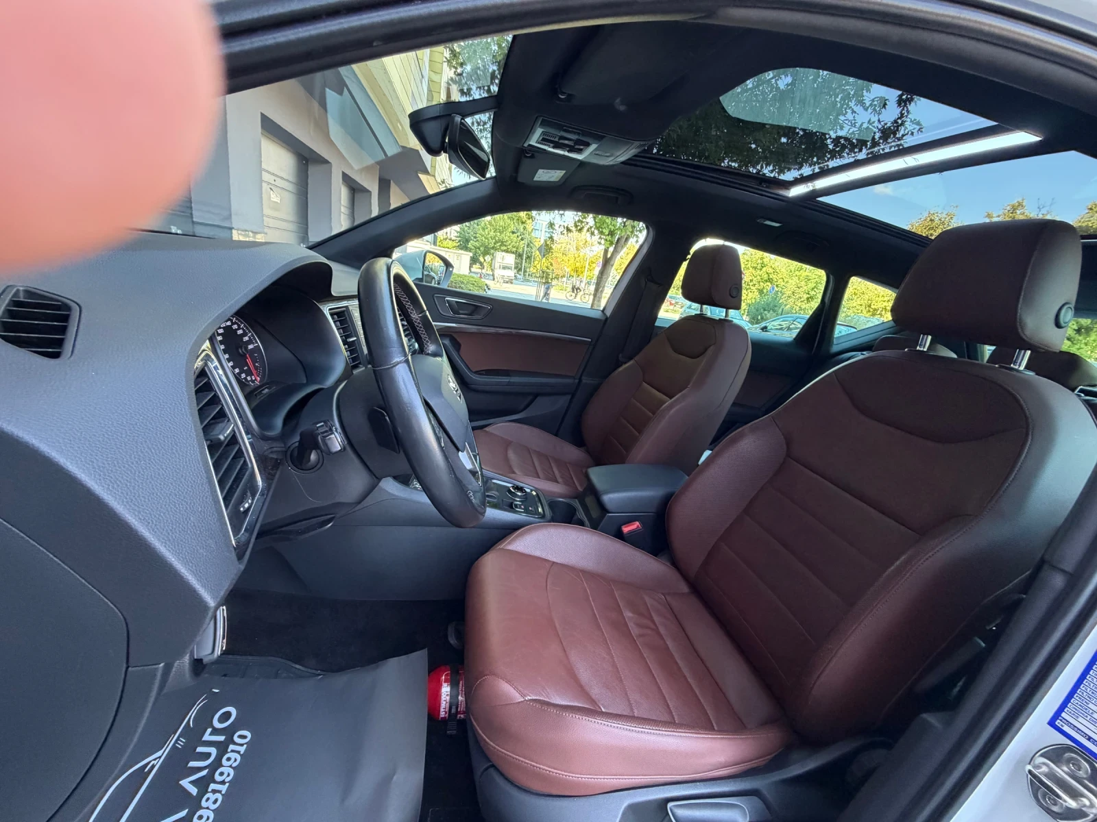 Seat Ateca 2.0Tdi Full Service History!!!, снимка 10 - Автомобили и джипове - 56210310