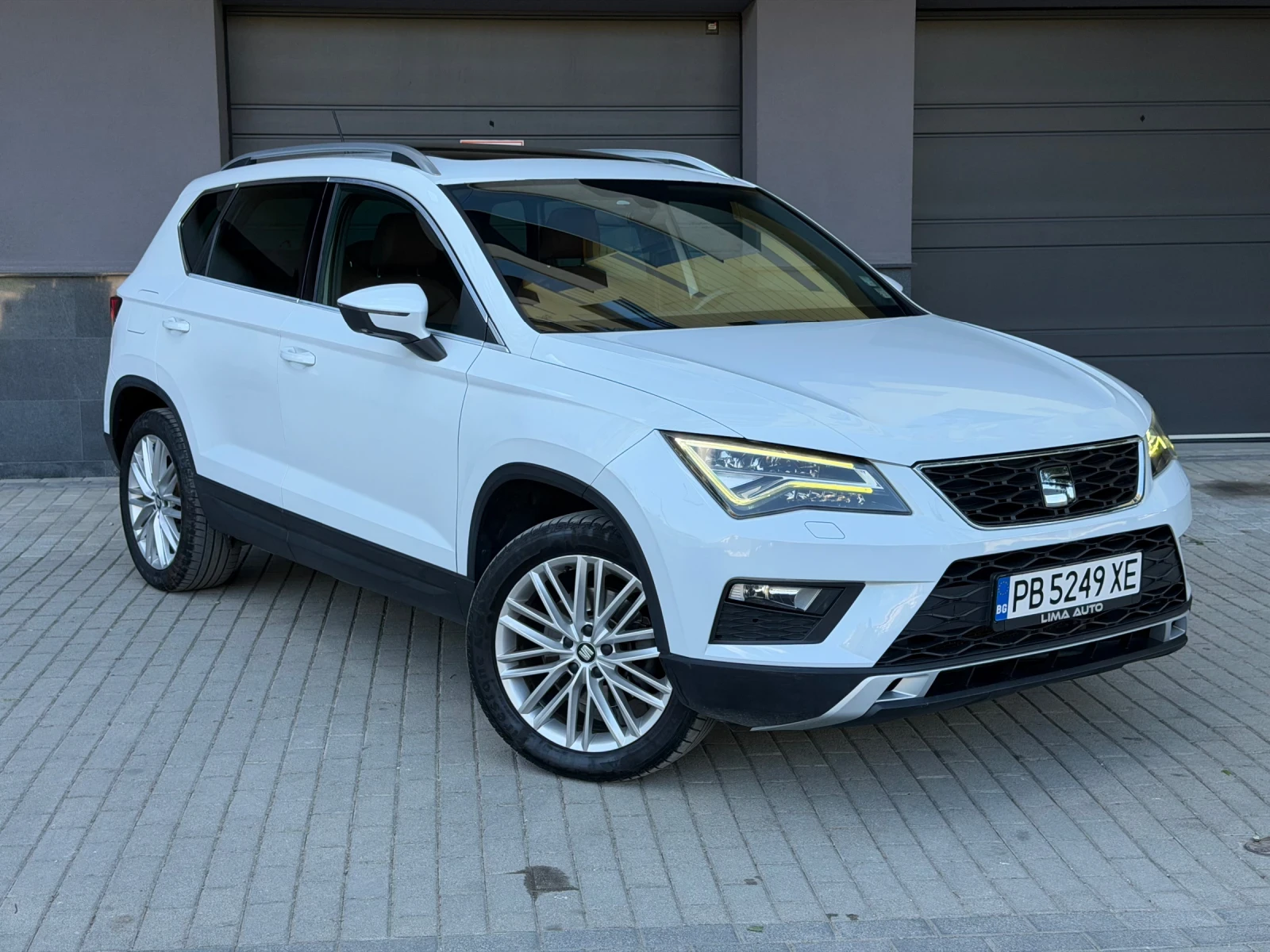 Seat Ateca 2.0Tdi Full Service History!!!, снимка 3 - Автомобили и джипове - 56210310