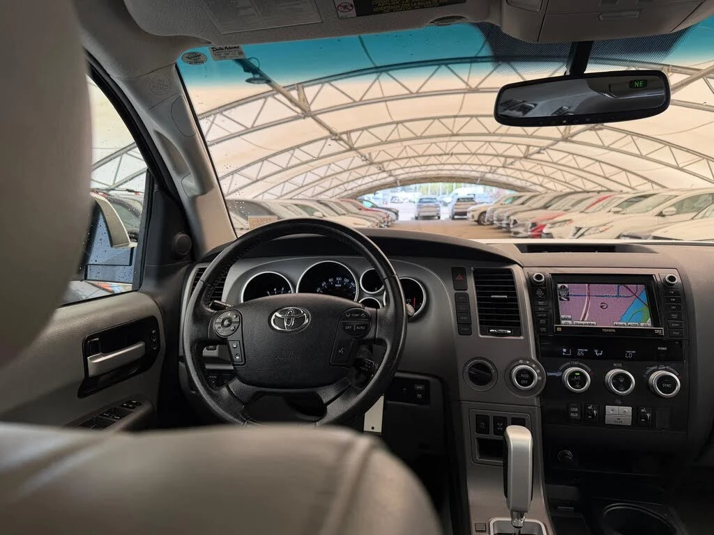 Toyota Sequoia 5.7* 4x4* LIMITED* �������* CAM* PODGREV* JBL-AUDI | Mobile.bg � ����������� 8
