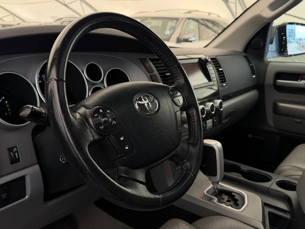 Toyota Sequoia 5.7* 4x4* LIMITED* �������* CAM* PODGREV* JBL-AUDI | Mobile.bg � ����������� 9