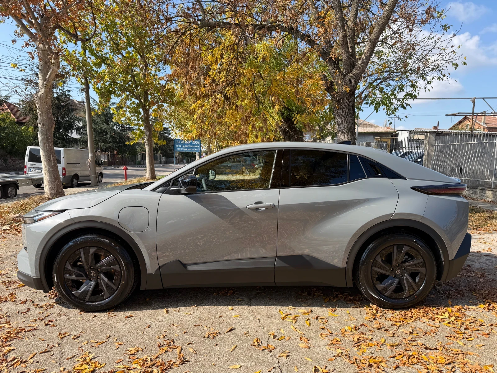 Toyota C-HR, снимка 8 - Автомобили и джипове - 56662952