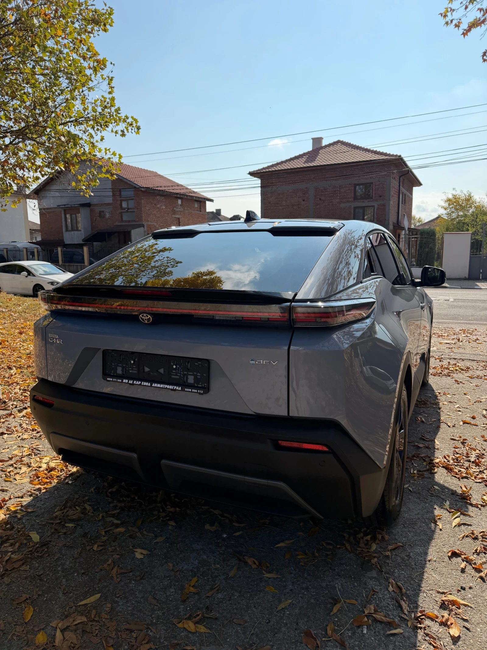 Toyota C-HR, снимка 5 - Автомобили и джипове - 56662952