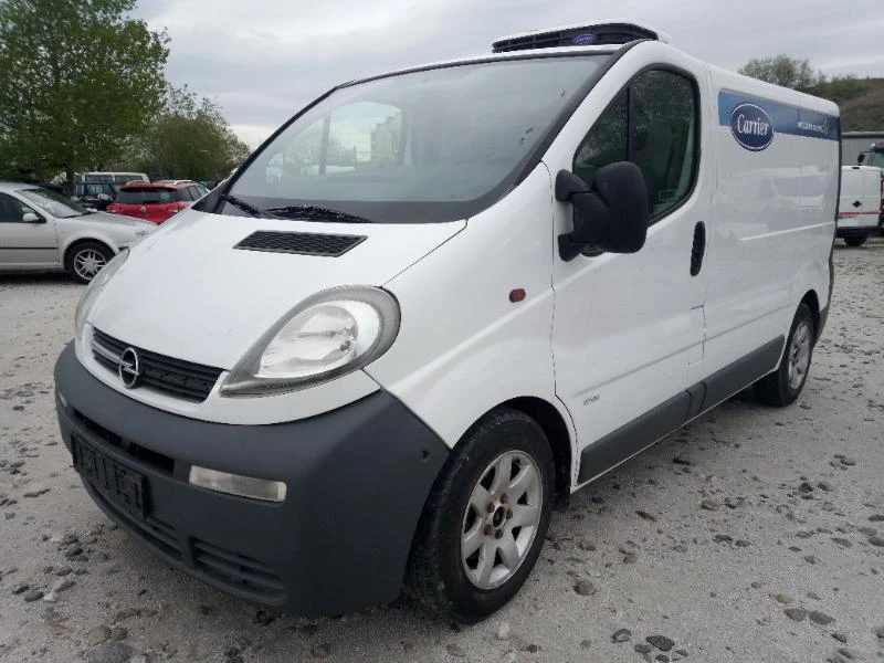 Opel Vivaro Хладилен, снимка 1 - Бусове и автобуси - 35839582