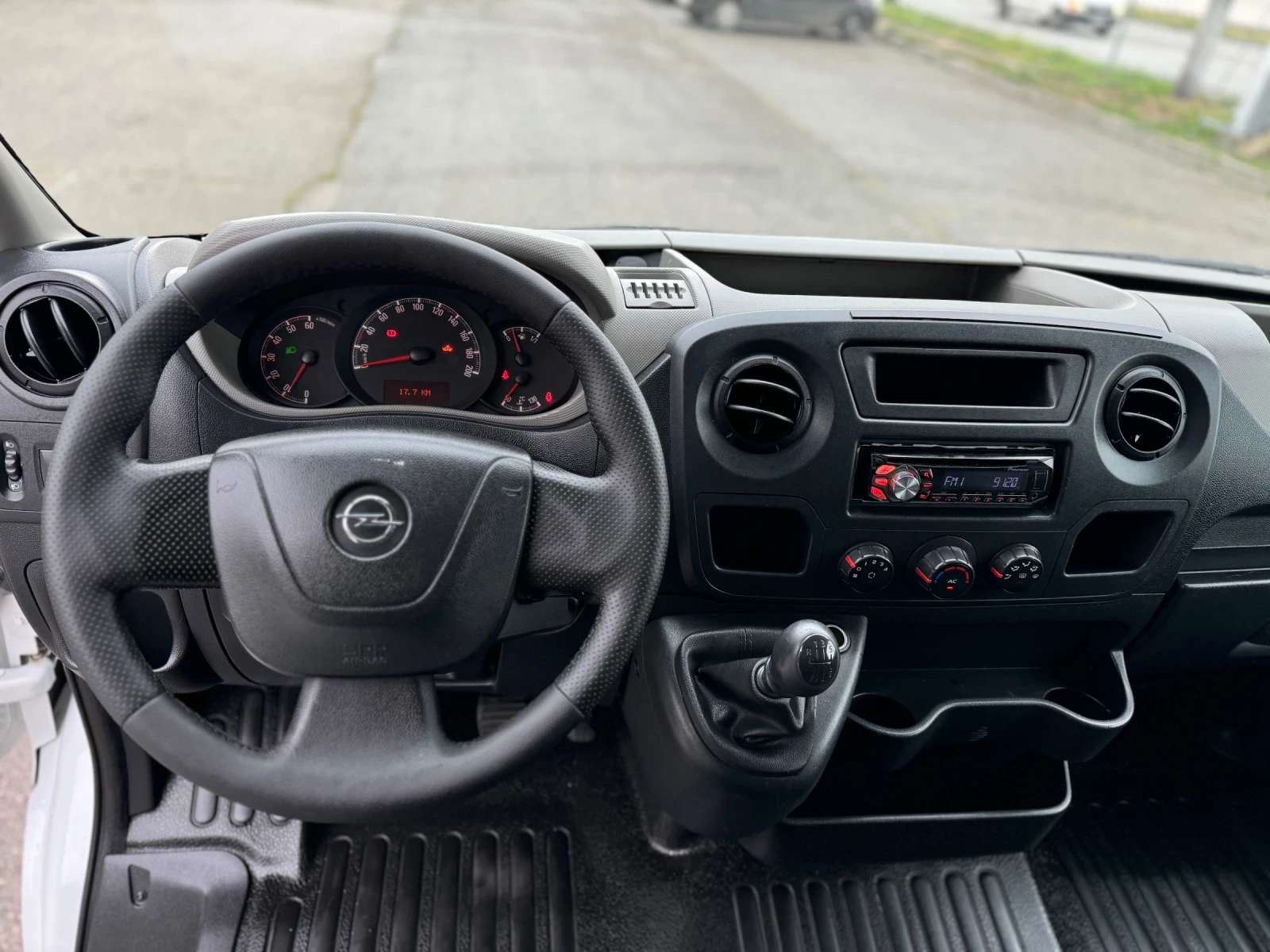 Opel Movano 2.3DCI/125к.с - изображение 9