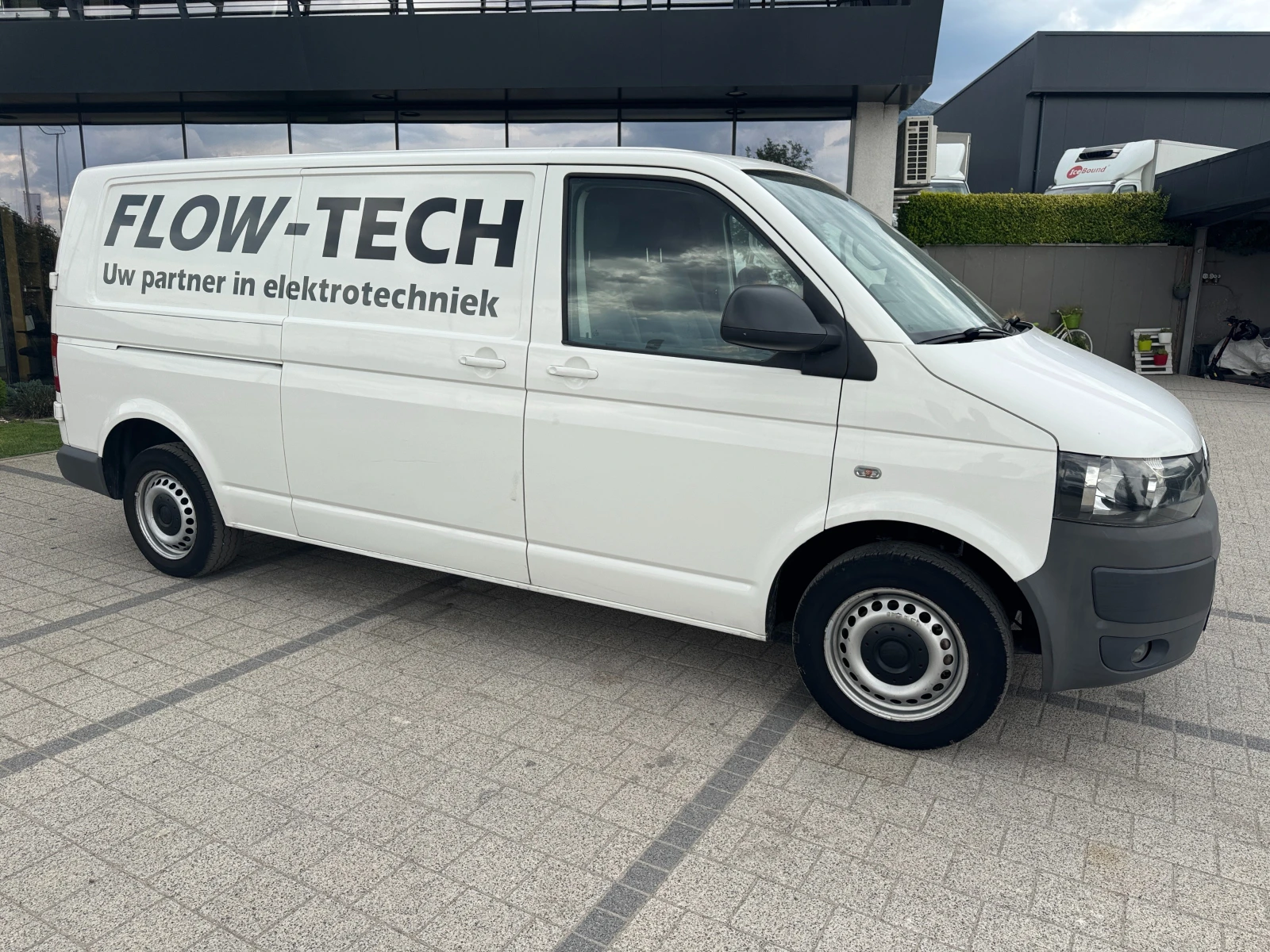 VW T5 2.0TDI 140к.с. Дълга база Климатик  - изображение 2