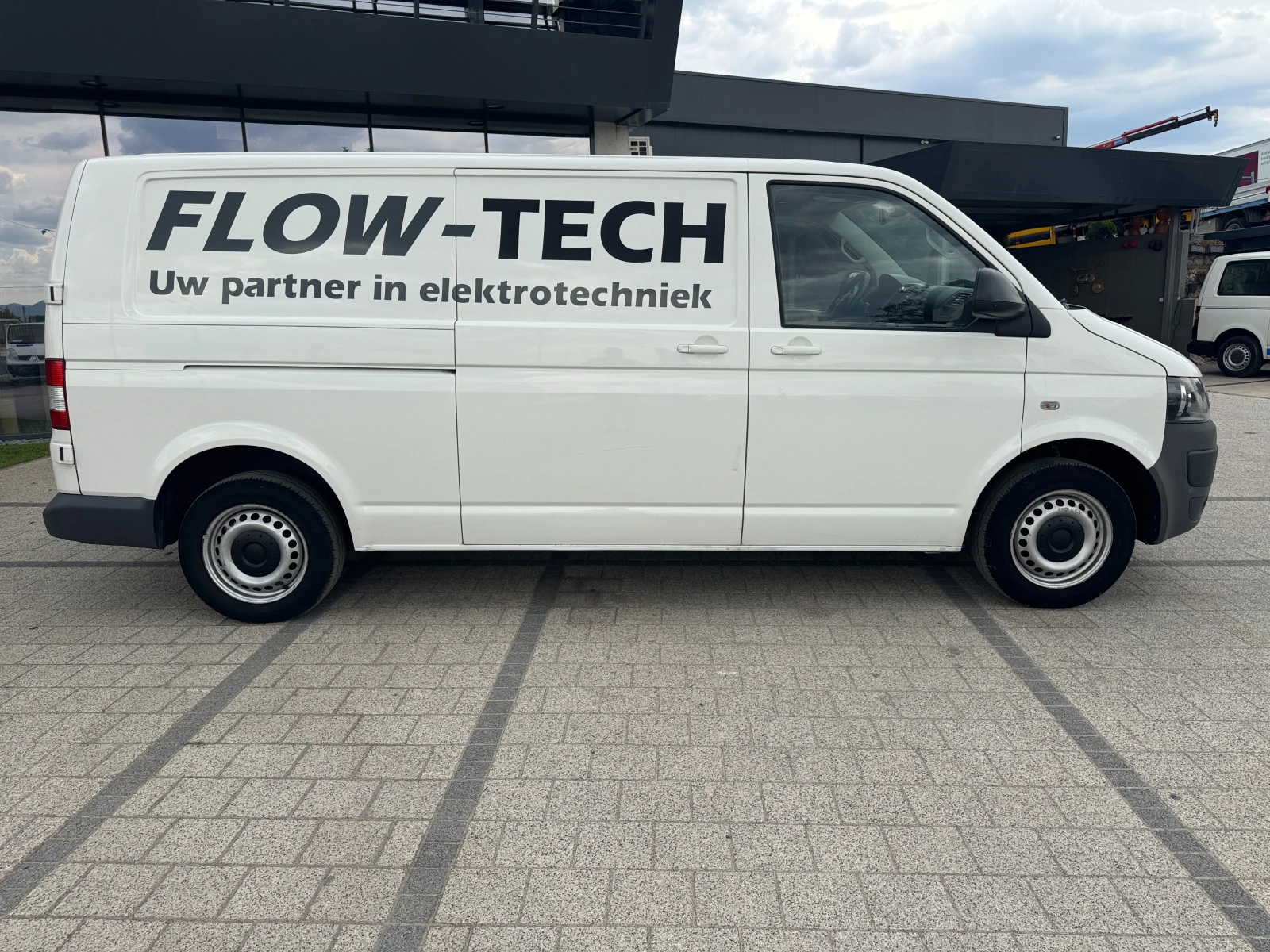 VW T5 2.0TDI 140к.с. Дълга база Климатик  - изображение 9