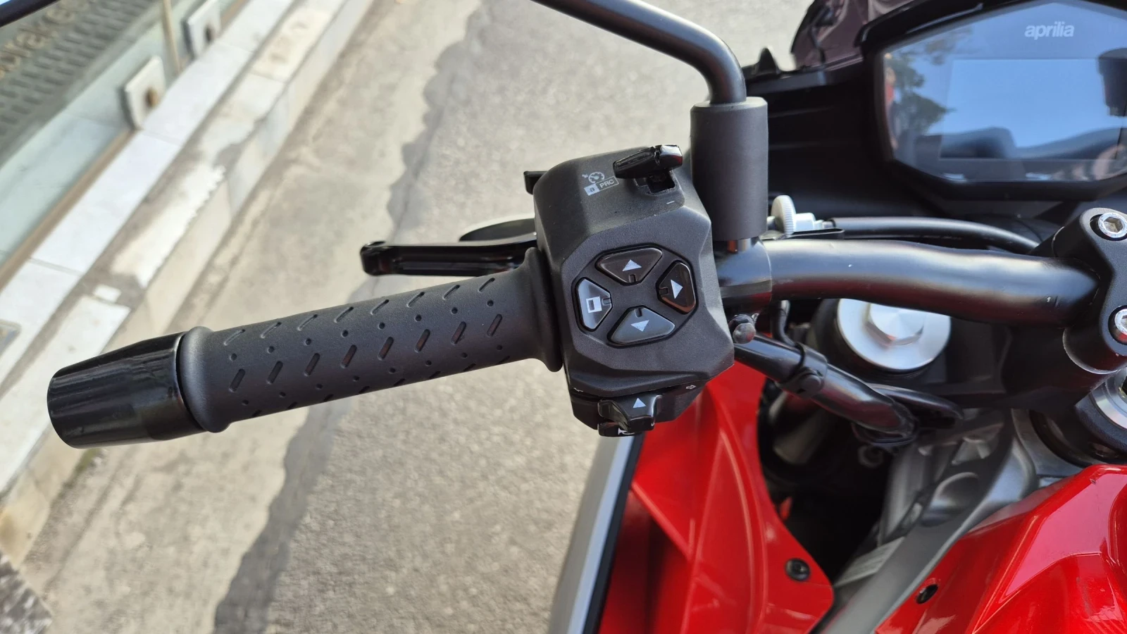 Aprilia Tuono 660, снимка 9 - Мотоциклети и мототехника - 54332014