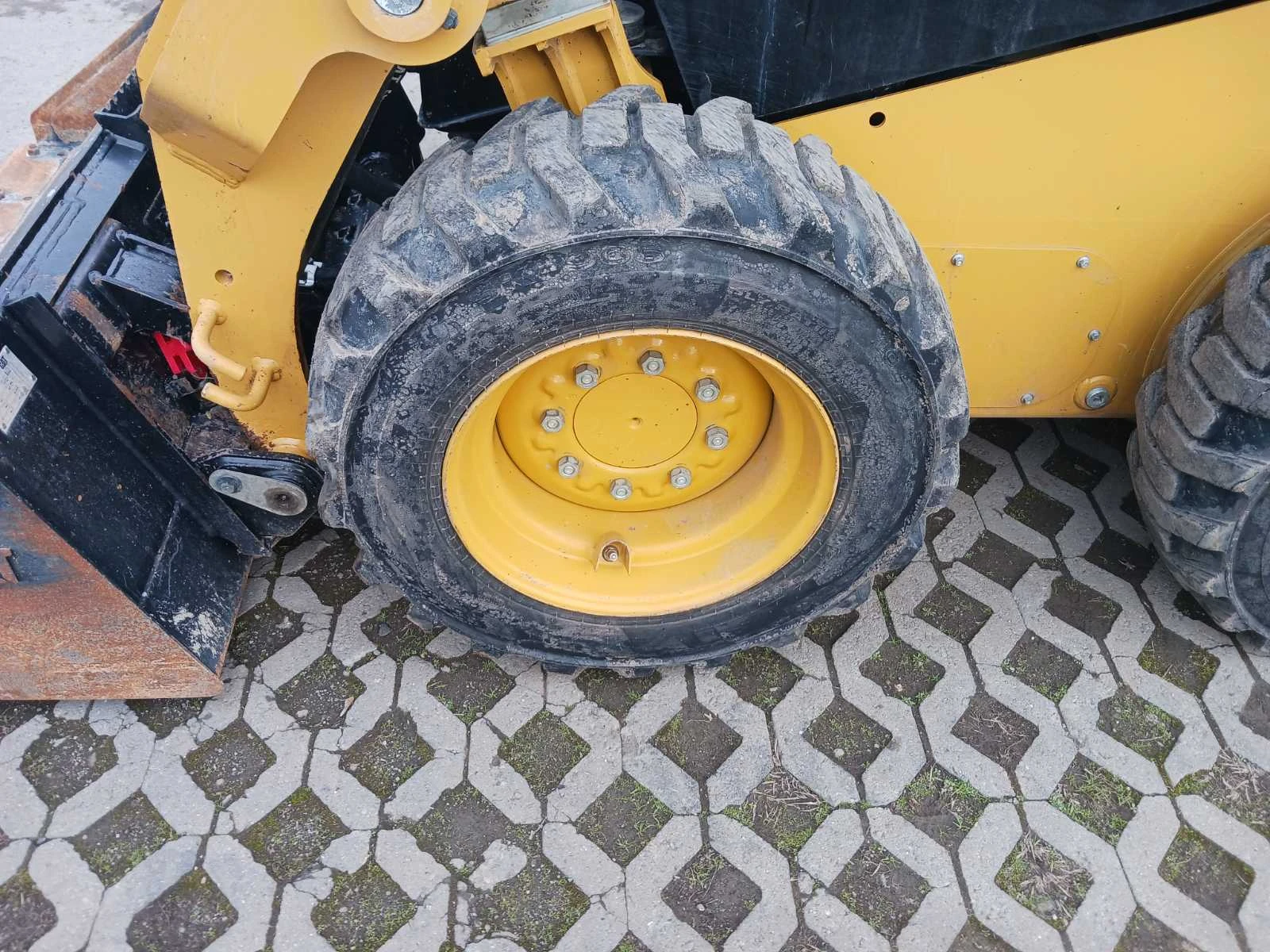    Cat 226D3 | Mobile.bg   11