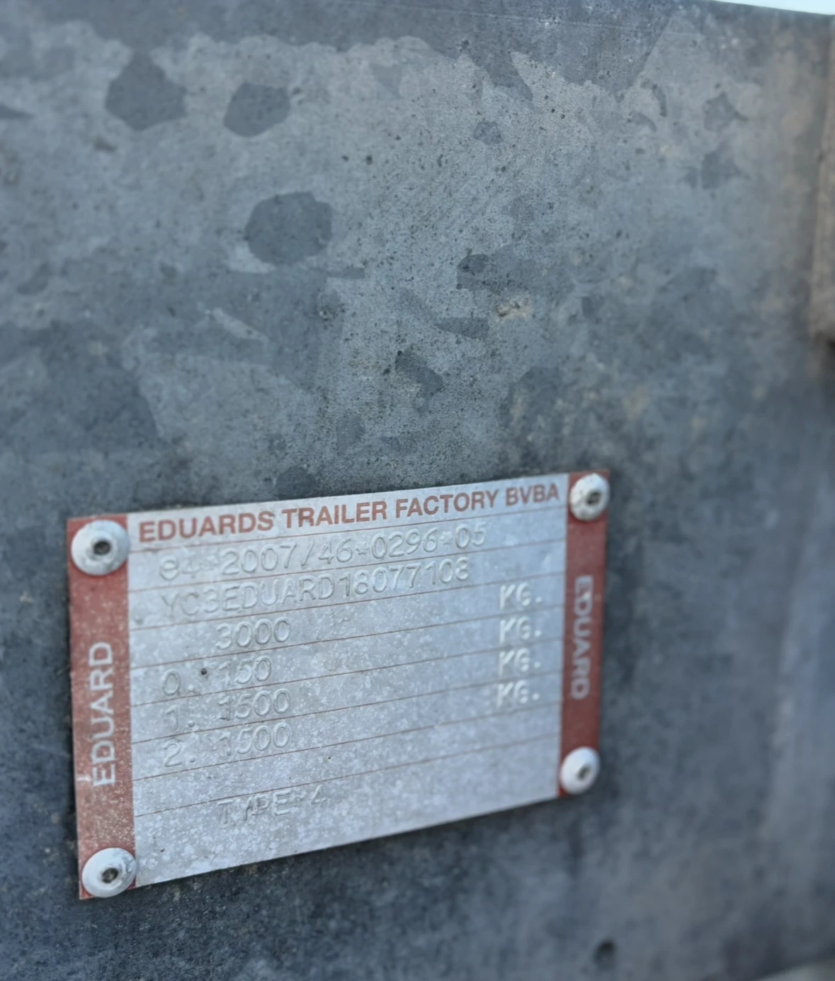 �� ��������� Eduard P4 3000�� /�� ������� 13500 | Mobile.bg � ����������� 8