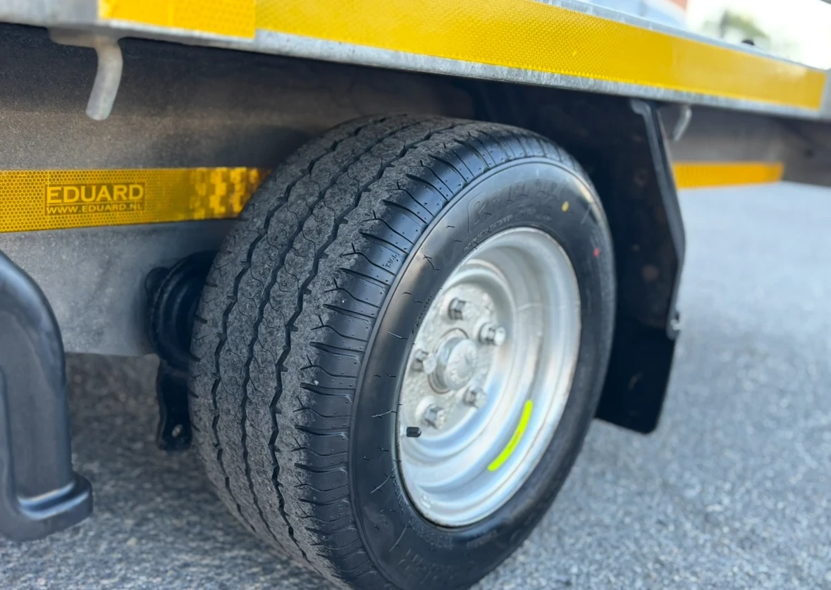 �� ��������� Eduard P4 3000�� /�� ������� 13500 | Mobile.bg � ����������� 6