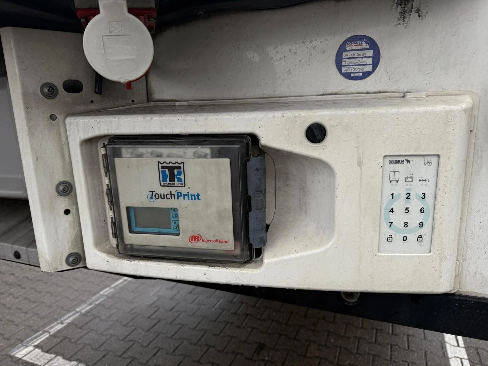 Полуремарке Schmitz HEROS TRUCKS LEASING, снимка 15 - Ремаркета - 54007139