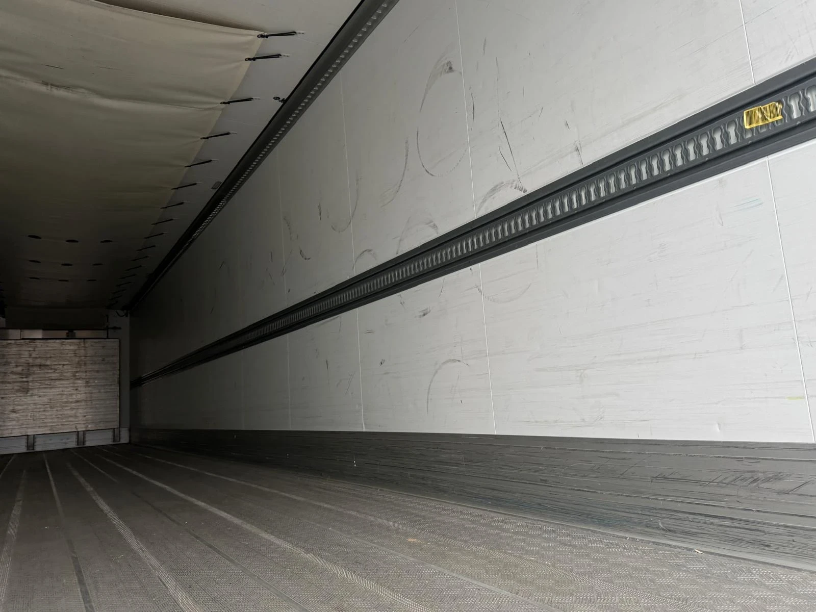 Полуремарке Schmitz HEROS TRUCKS LEASING, снимка 12 - Ремаркета - 54007139