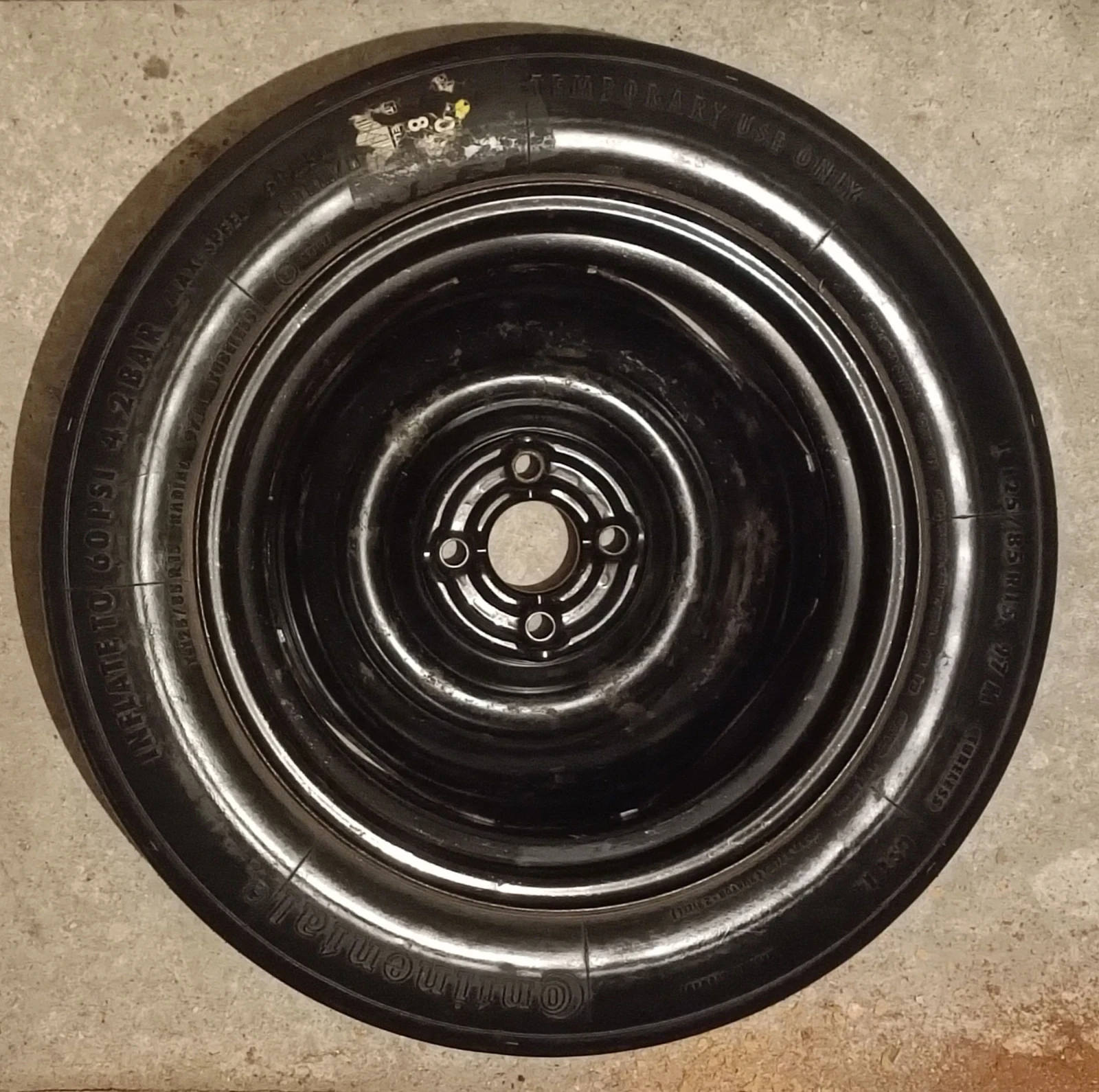 Гуми с джанти Continental 125/85R15, снимка 2 - Гуми и джанти - 53770062