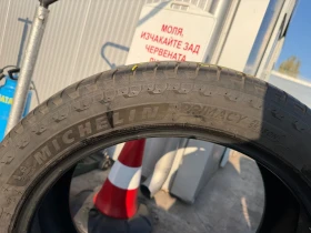 Гуми Всесезонни 285/45R22, снимка 3 - Гуми и джанти - 52079852