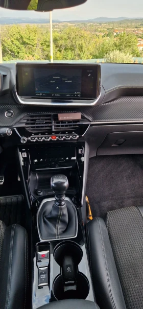 Peugeot 208 1.2 Gt, снимка 8