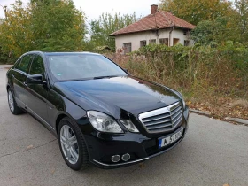 Mercedes-Benz E 220, снимка 14