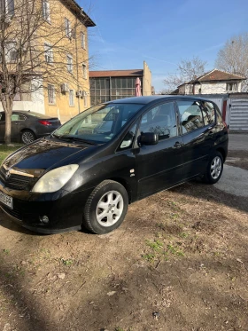 Toyota Corolla verso, снимка 2