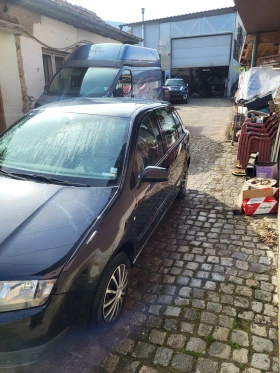 Skoda Fabia Хечбек, снимка 3 - Автомобили и джипове - 53689050