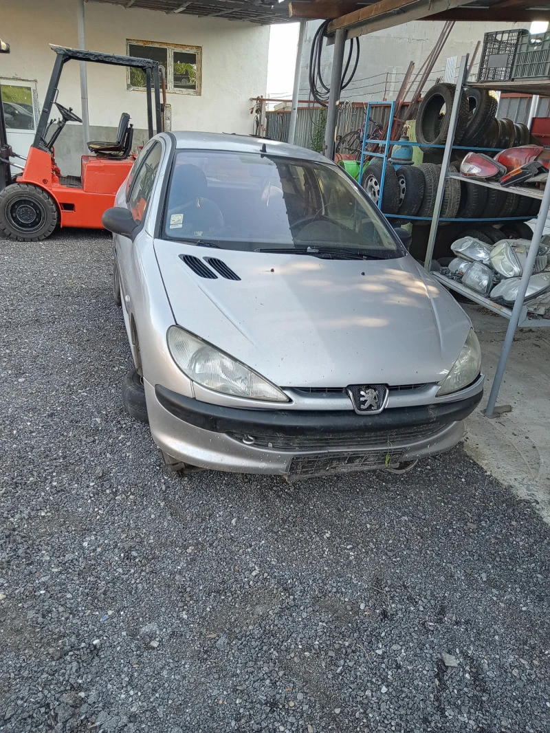 Peugeot 206 2.0 HDI, 1.9 dizel, снимка 1 - Автомобили и джипове - 47263792