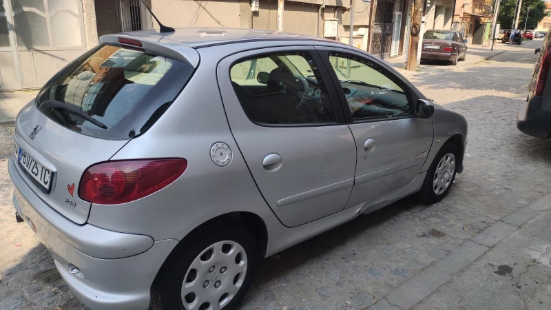 Peugeot 206, снимка 4 - Автомобили и джипове - 47152366