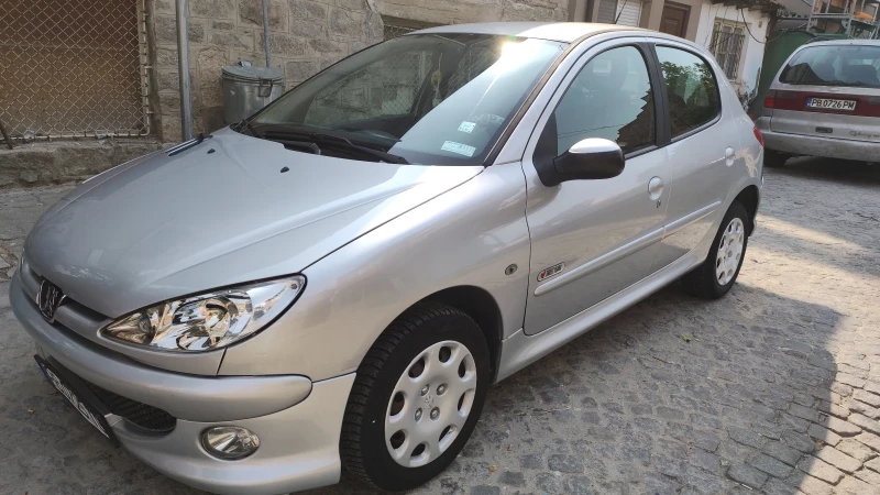 Peugeot 206, снимка 5 - Автомобили и джипове - 47152366