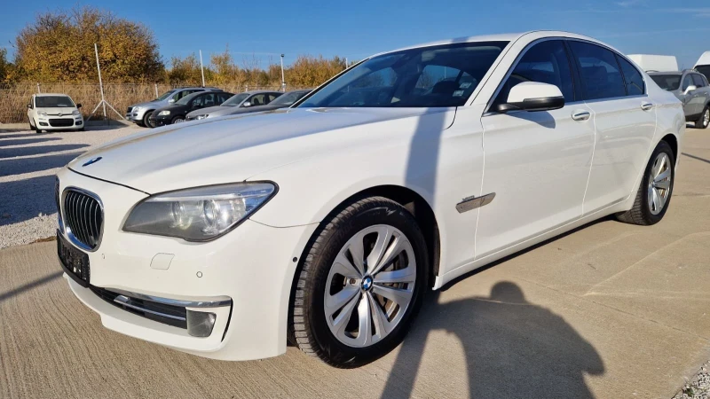 BMW 740, снимка 1 - Автомобили и джипове - 47516589