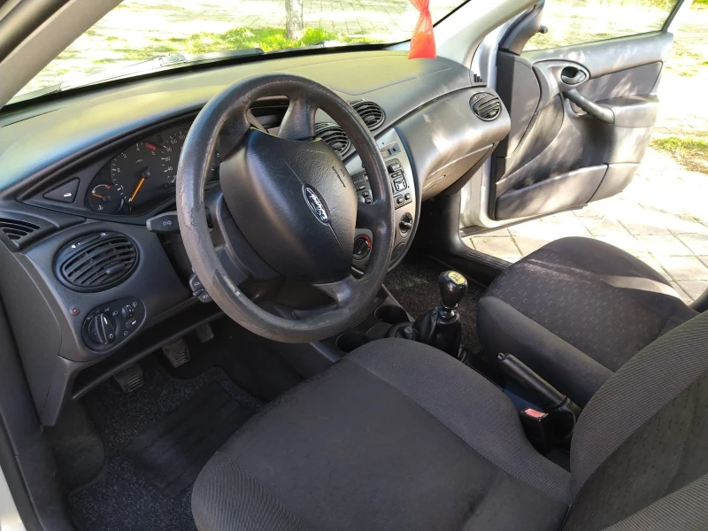 Ford Focus 1.8    TDCI, снимка 4 - Автомобили и джипове - 47666008