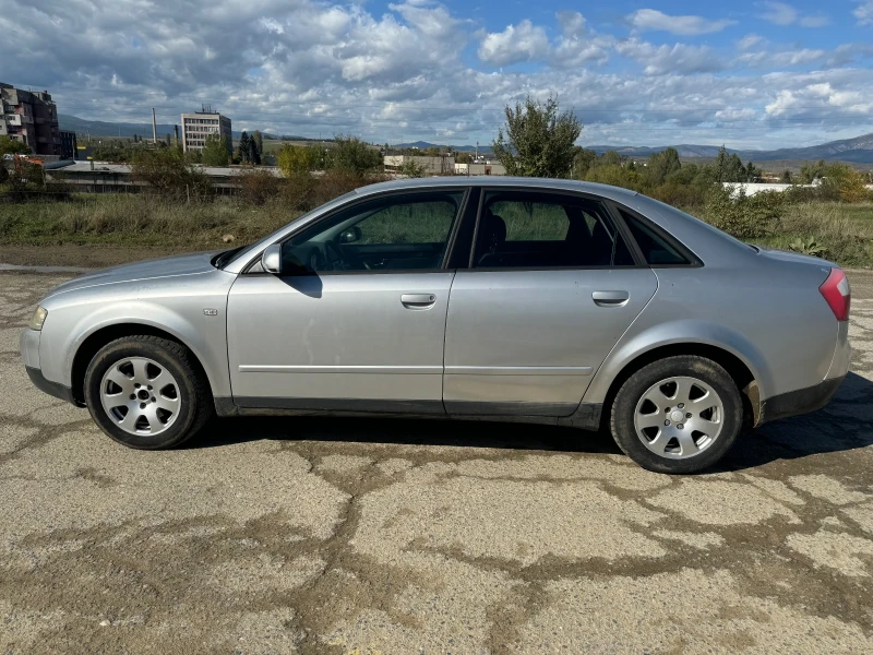 Audi A4, снимка 3 - Автомобили и джипове - 47680825