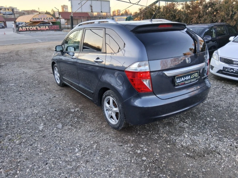 Honda Fr-v, снимка 5 - Автомобили и джипове - 48207644