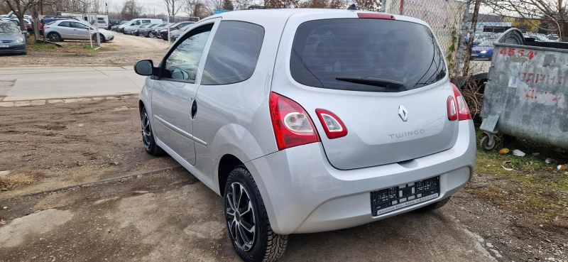 Renault Twingo ПЕРФЕКТЕН !!!, снимка 6 - Автомобили и джипове - 48211633