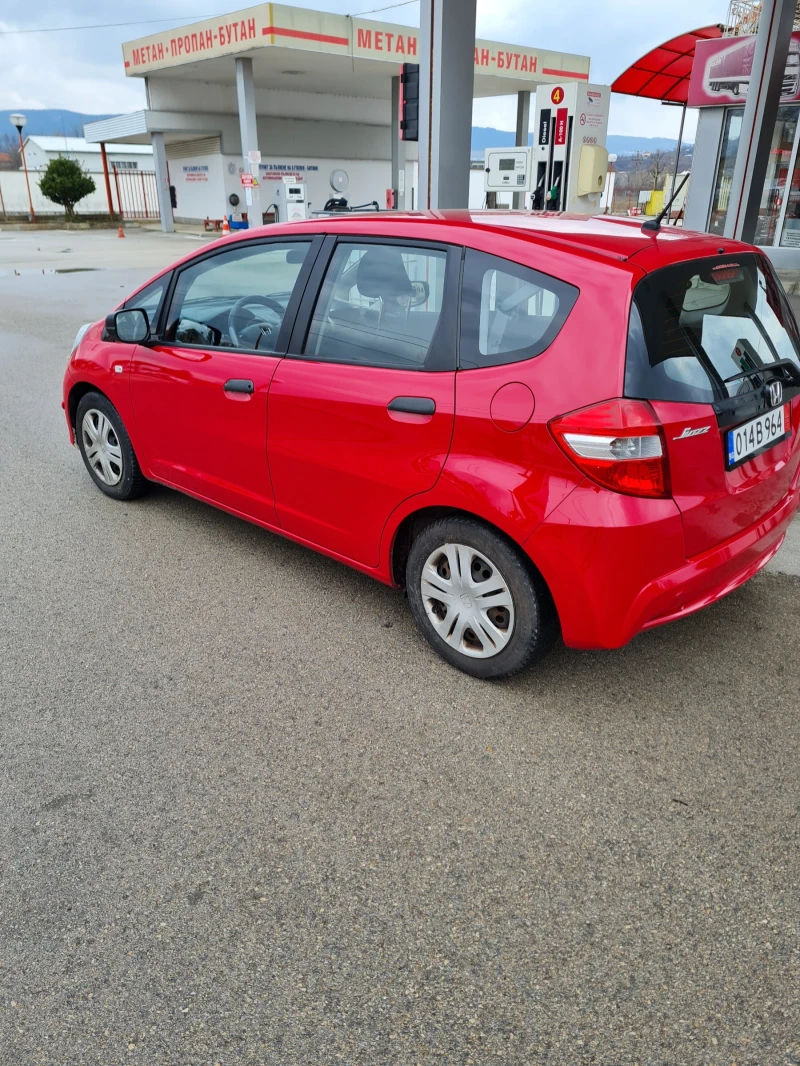 Honda Jazz Бензин -Газ , снимка 4 - Автомобили и джипове - 48682114