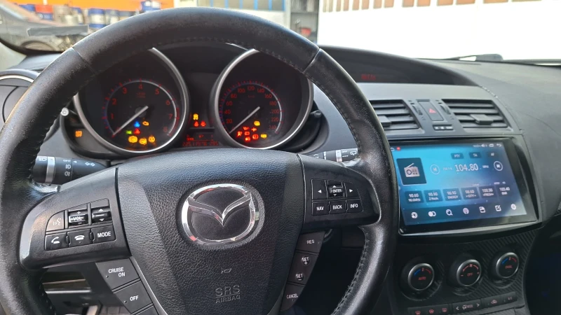 Mazda 3 Sport, снимка 10 - Автомобили и джипове - 48823402