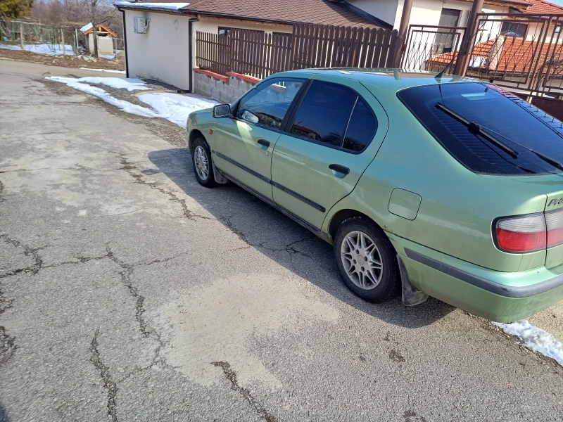 Nissan Primera, снимка 3 - Автомобили и джипове - 49243610