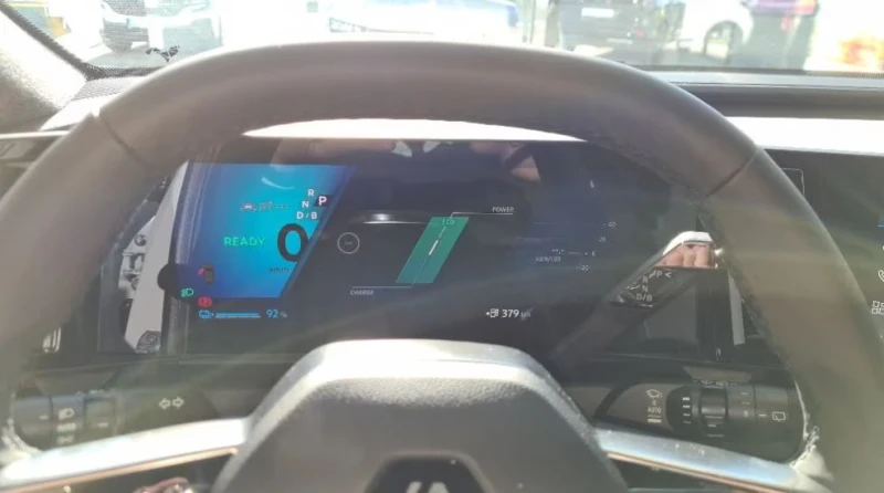 Renault Scenic E-TECH/170HP/ACC/CARPLAY/DIGITAL/KLESS/L.ASS/877f, снимка 9 - Автомобили и джипове - 52214730