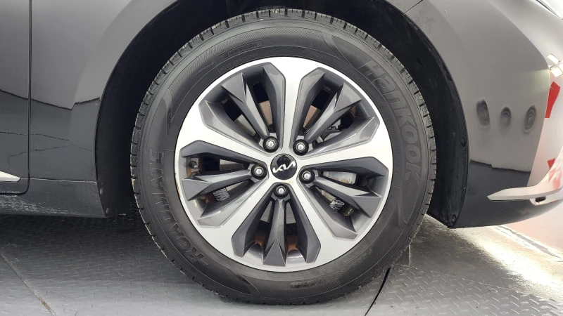 Kia K8 HYBRID NOBLESSE , снимка 5 - Автомобили и джипове - 52547343