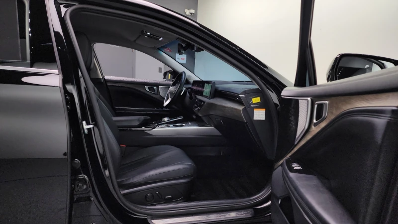 Kia K8 HYBRID NOBLESSE , снимка 11 - Автомобили и джипове - 52547343