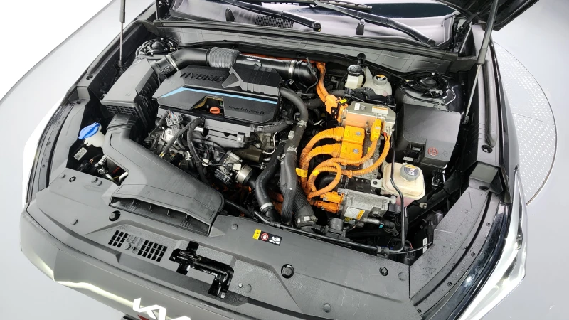 Kia K8 HYBRID NOBLESSE , снимка 6 - Автомобили и джипове - 52547343