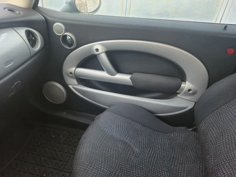 Mini Cooper 1.6 116hp, снимка 10 - Автомобили и джипове - 52777086