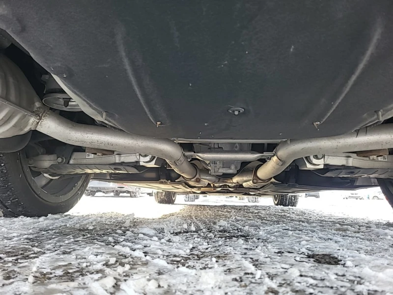 Genesis G80 * PRESTIGE 3.5T 4D SEDAN AWD * CARFAX * ЦЕНА ДО БГ, снимка 15 - Автомобили и джипове - 53021945