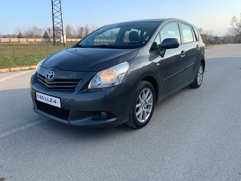 Toyota Verso 1.8-EURO5-КАМЕРА-ПАНОРАМА-1Г-ГАРАНЦИЯ