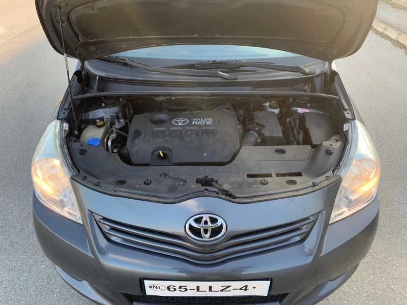 Toyota Verso 1.8-EURO5-КАМЕРА-ПАНОРАМА-1Г-ГАРАНЦИЯ, снимка 13 - Автомобили и джипове - 53159678