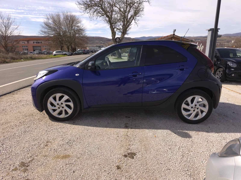 Toyota Aygo X, снимка 9 - Автомобили и джипове - 53535223