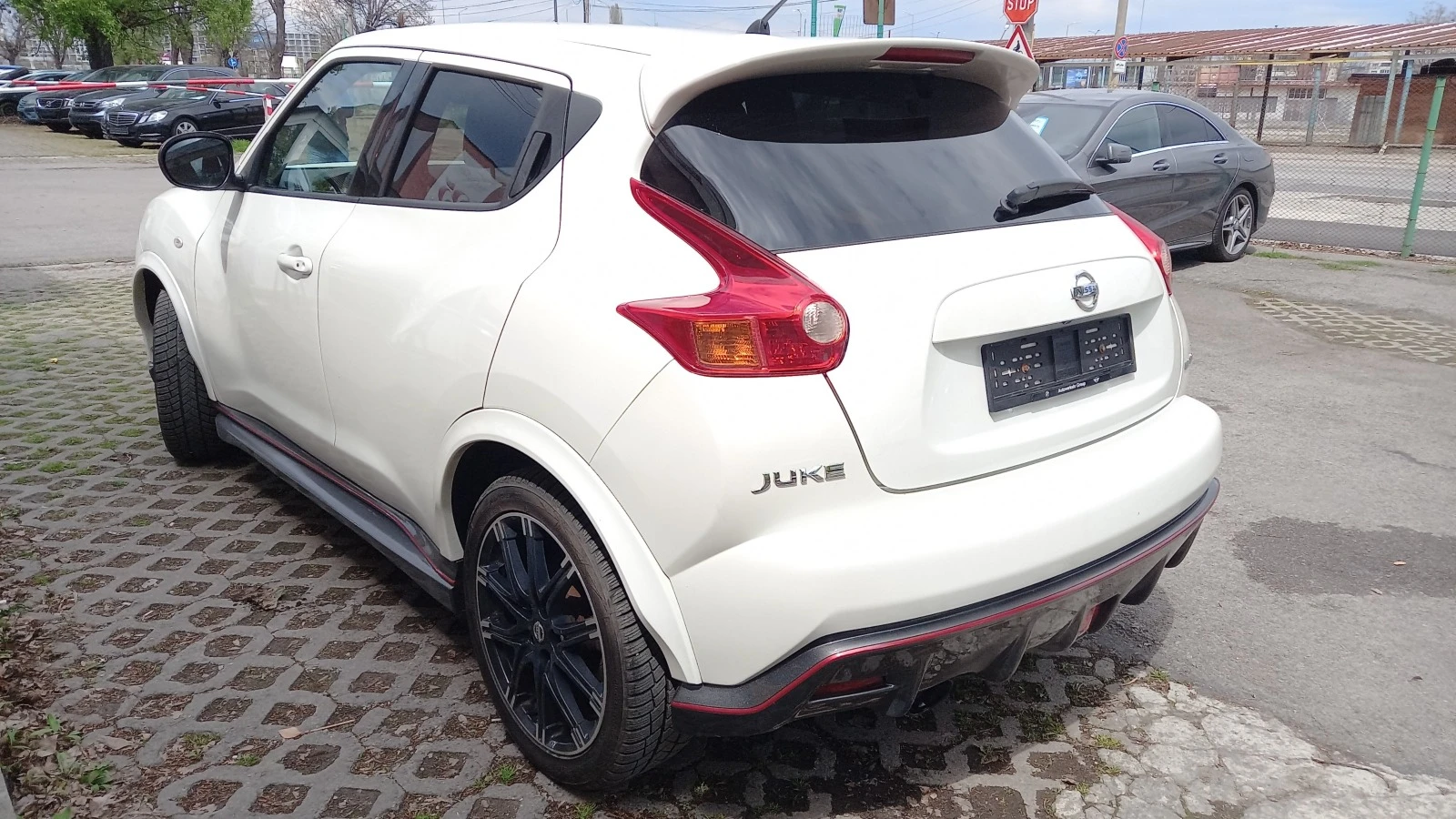 Nissan Juke NISMO FULL 4X4 ИЗКЛЮЧИТЕЛНО СЕРВИЗ КНИЖКА ОБСЛУЖЕН - изображение 4