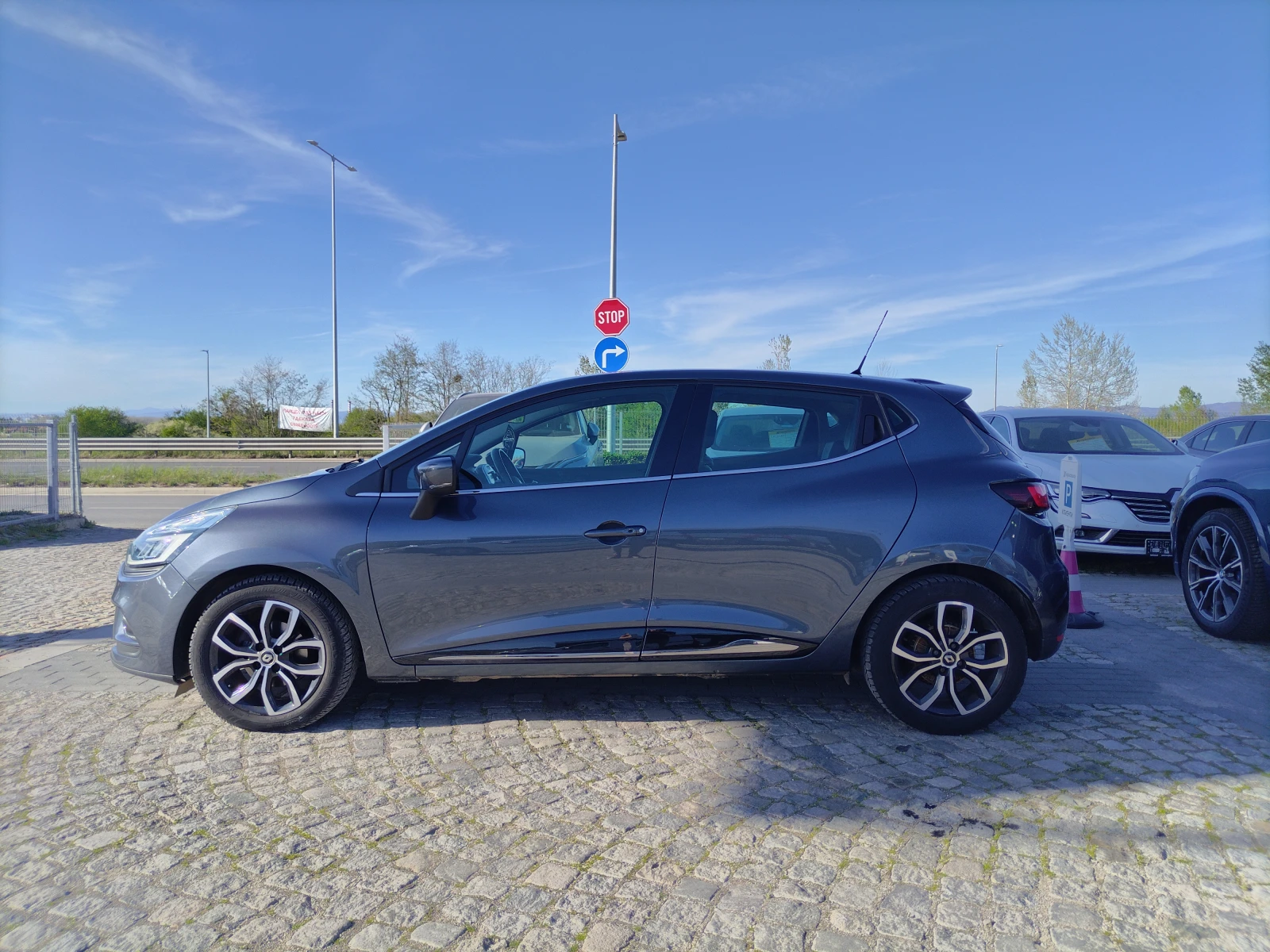 Renault Clio INTENS/1.5 dCi 90 к.с. EDC - изображение 4