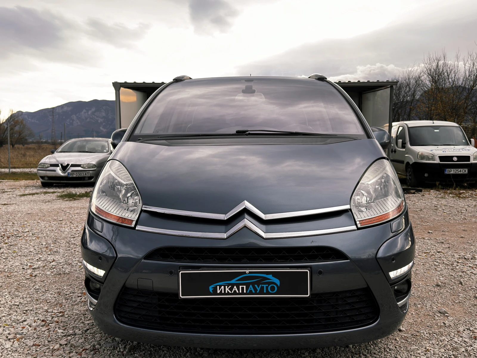 Citroen C4 Picasso 1.6 e-HDi EXCLUSIVE ИТАЛИЯ - изображение 2