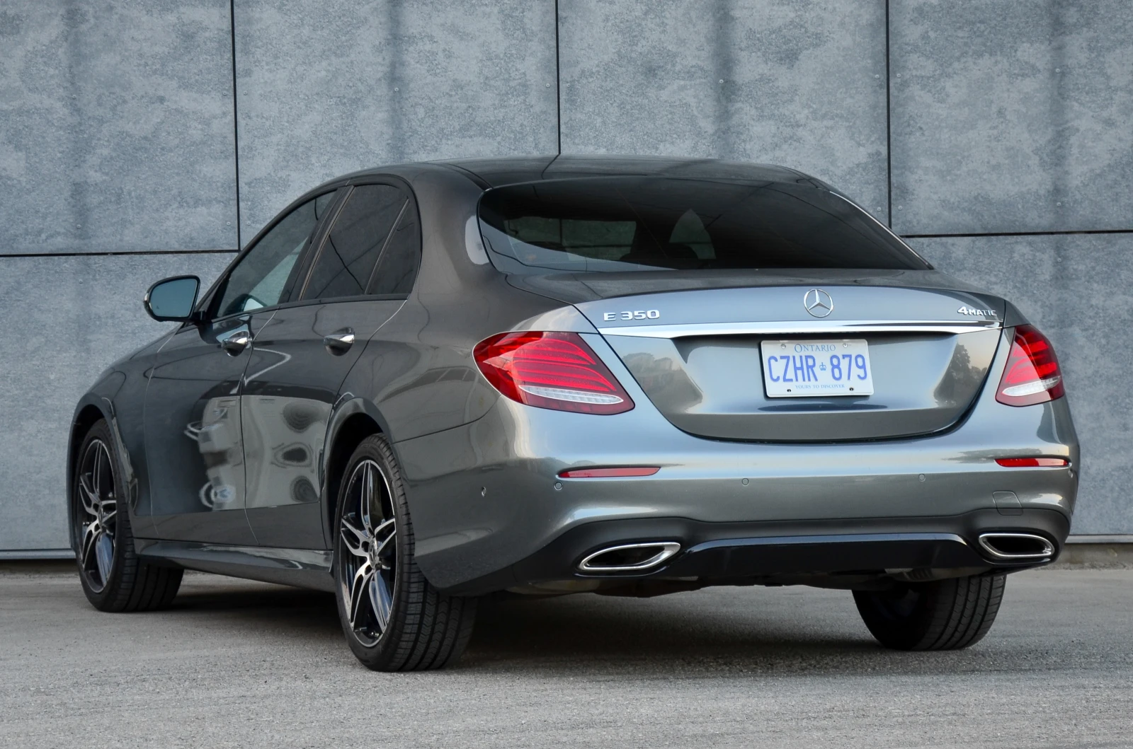 Mercedes-Benz E 350 4MATIC* 9G* 360* Burmester* 35хил км* Headup* Пано - изображение 5