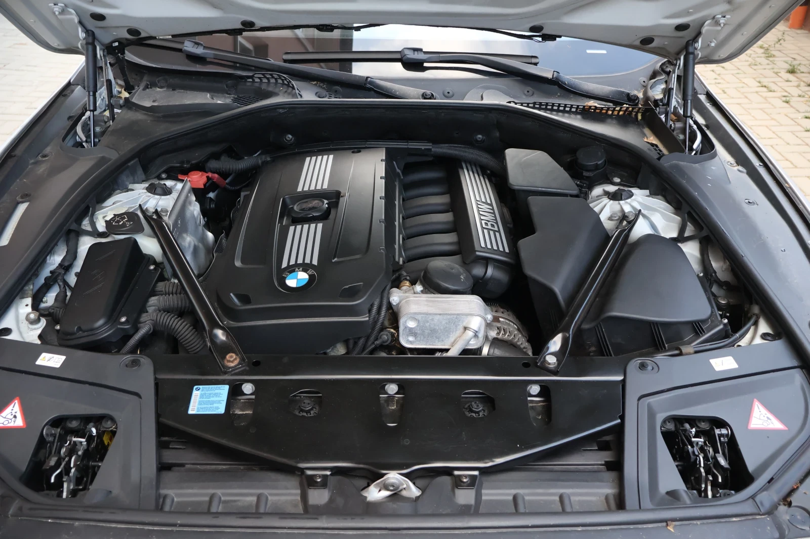 BMW 528 2010 258 . | Mobile.bg   15