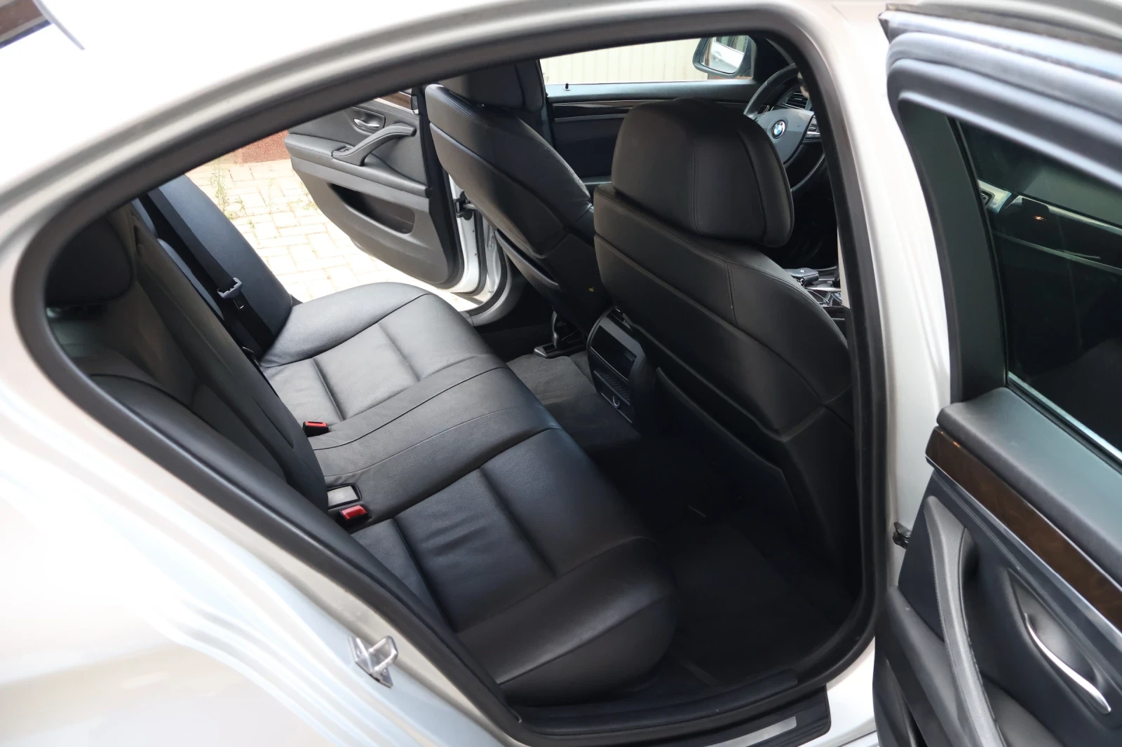 BMW 528 2010 258 к.с - изображение 9